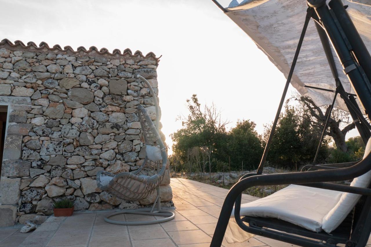 La Nicchia-Trullo Appartement Corigliano dʼOtranto Buitenkant foto